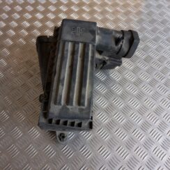 Gaisa filtra korpuss priekš VW PASSAT CC 2009