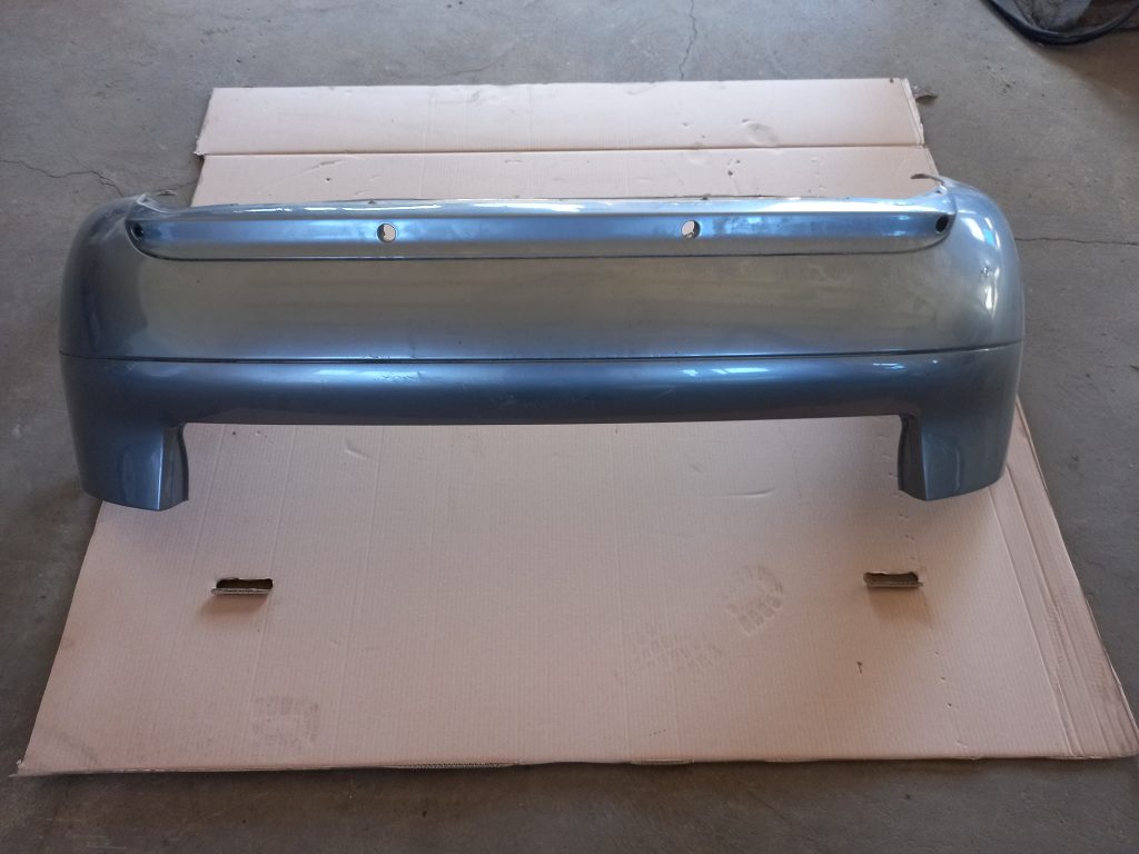 Aizmugures buferis priekš AUDI A6 1998