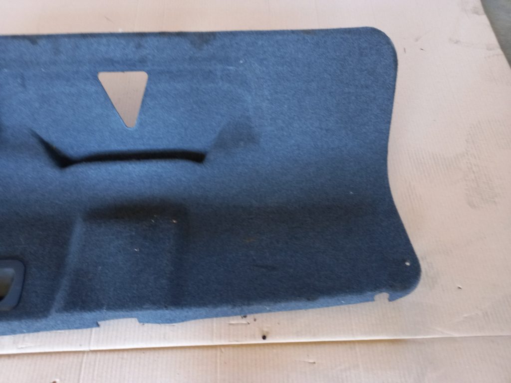 Bagāžnieka vāka liela apdare priekš AUDI A6 1998