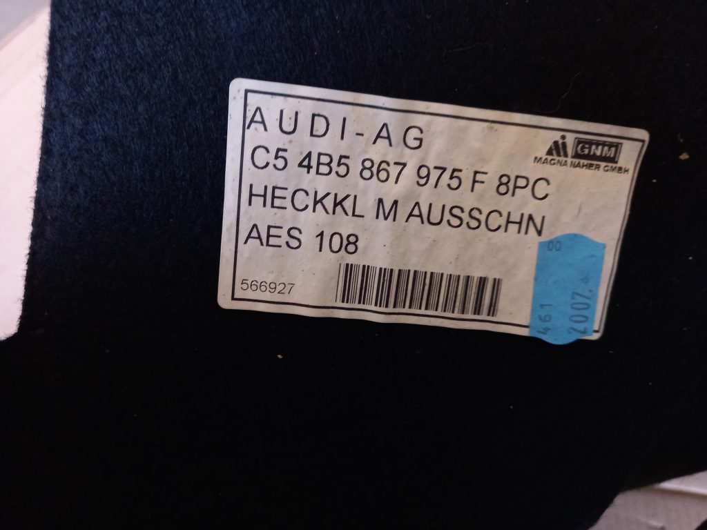 Bagāžnieka vāka liela apdare priekš AUDI A6 1998