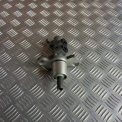 Bremžu pastiprinātāja galvenais cilindrs priekš AUDI A6 1998