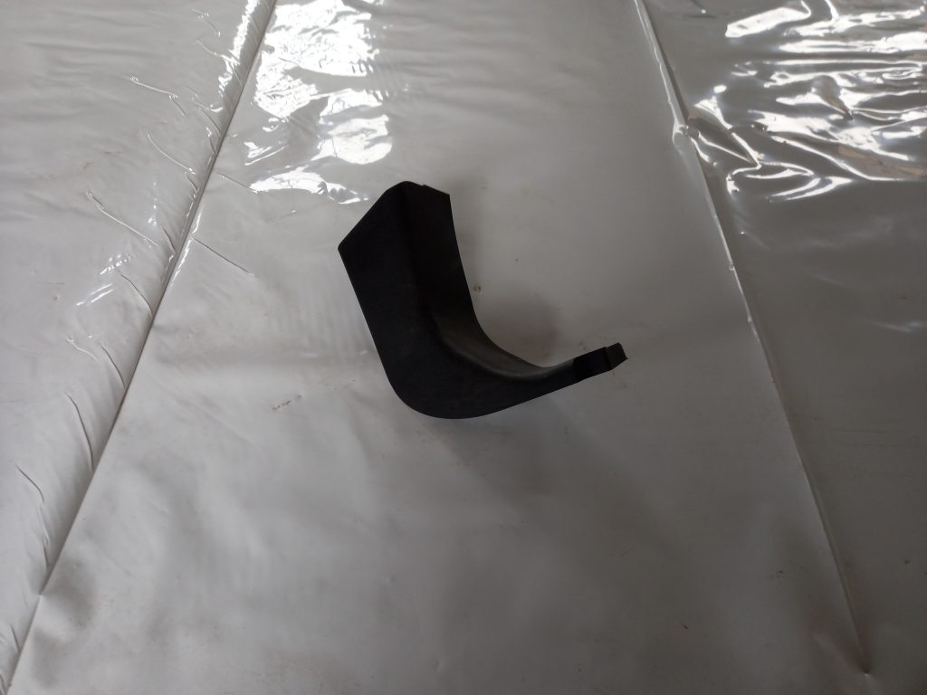 Sliekšņa priekšēja laba uzlika (salonā) priekš LAND ROVER FREELANDER 2007 1 Sliekšņa priekšēja laba uzlika (salonā) priekš LAND ROVER FREELANDER 2007