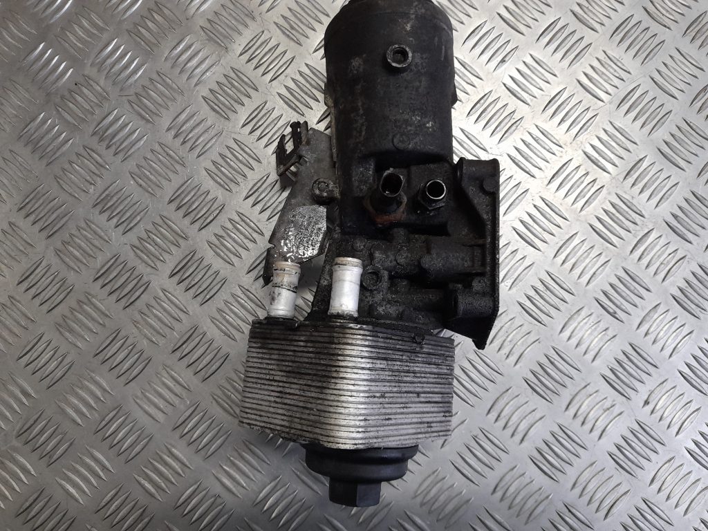 Eļļas radiators priekš DODGE JOURNEY 2008