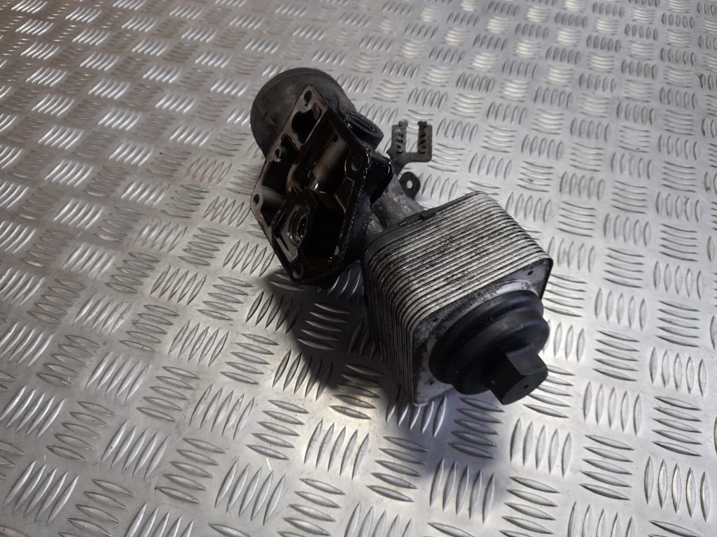 Eļļas radiators priekš DODGE JOURNEY 2008