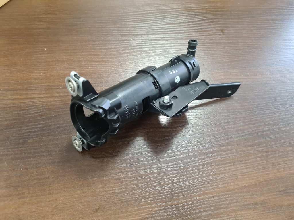 Lukturu mazgātāja sprausla priekš Honda Accord 2008- 76885SEAS03