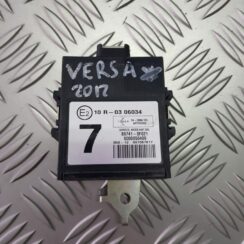 Durvju vadības bloks priekš TOYOTA VERSO 2012