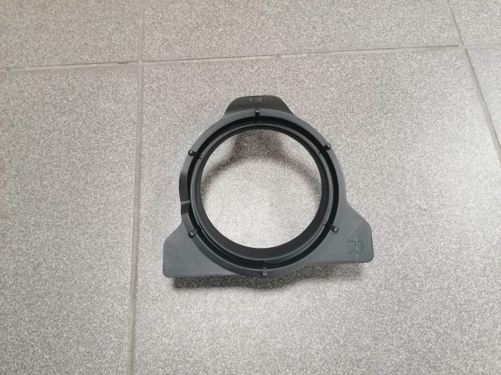 Miglas luktura uzlika priekš Toyota Hilux 2012- 814810K080