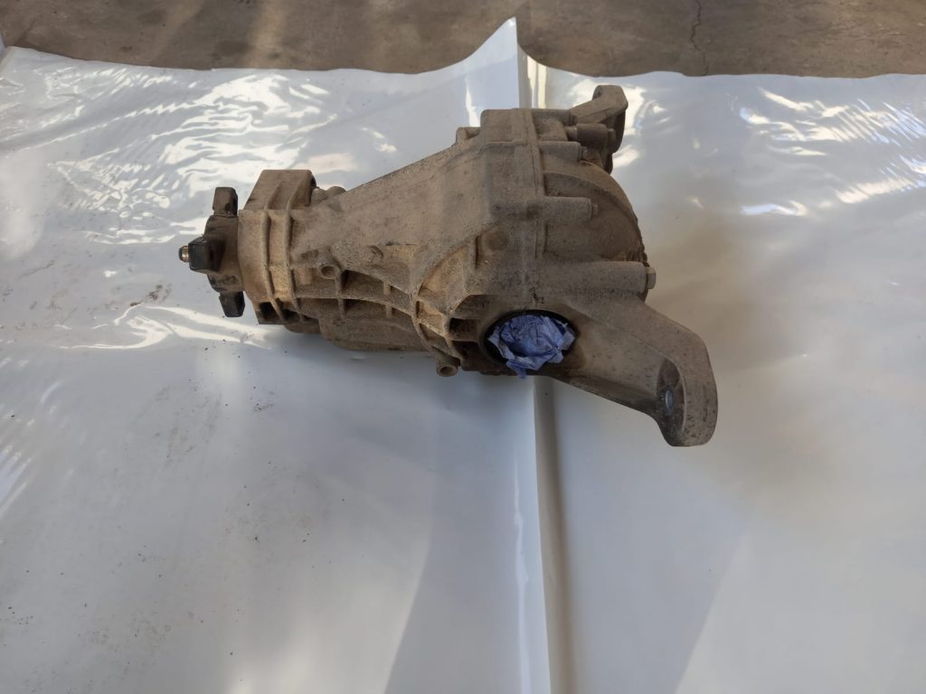 Aizmugurējais reduktors priekš MERCEDES BENZ ML320 2005 BLACK