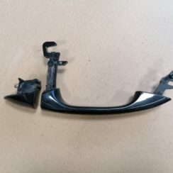 Aizmugurējais kreisais durvju rokturis priekš MERCEDES BENZ CLS 320 2005