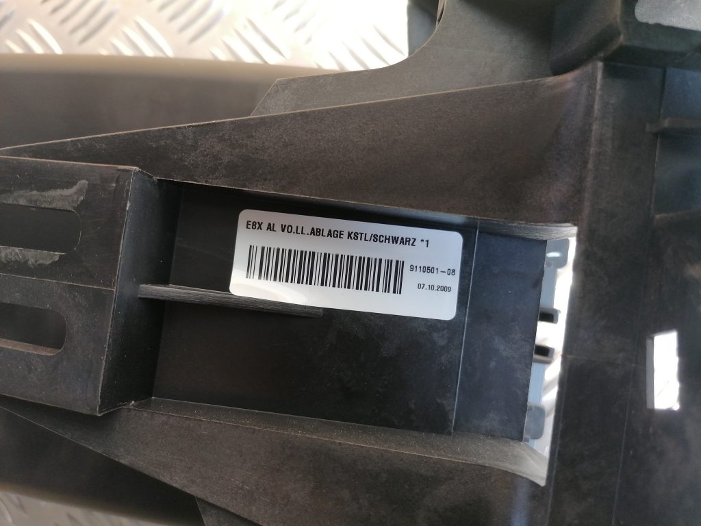 Roku balsts priekš BMW 1 E87 2009 WHITE