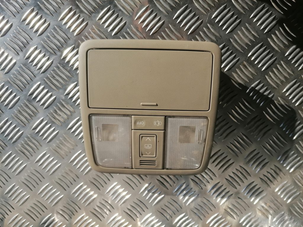 Salona apgaismojuma panelis priekš TOYOTA AVENSIS 2012