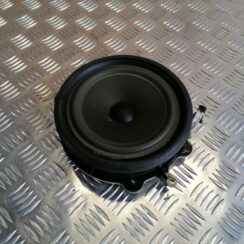 Durvju skaļrunis, apakšā priekš AUDI A4 2007