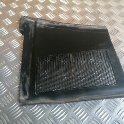 Vējstikla uzlikas (deflektora) režģis priekš AUDI A4 2007