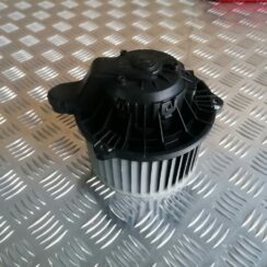 Salona ventilators priekš KIA CEED 2013