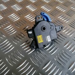 Apsildes sistēmas aktuators priekš KIA CEED 2013