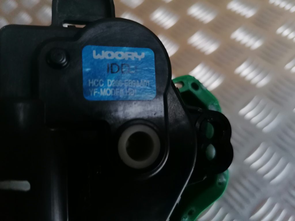 Apsildes sistēmas aktuators priekš KIA CEED 2013