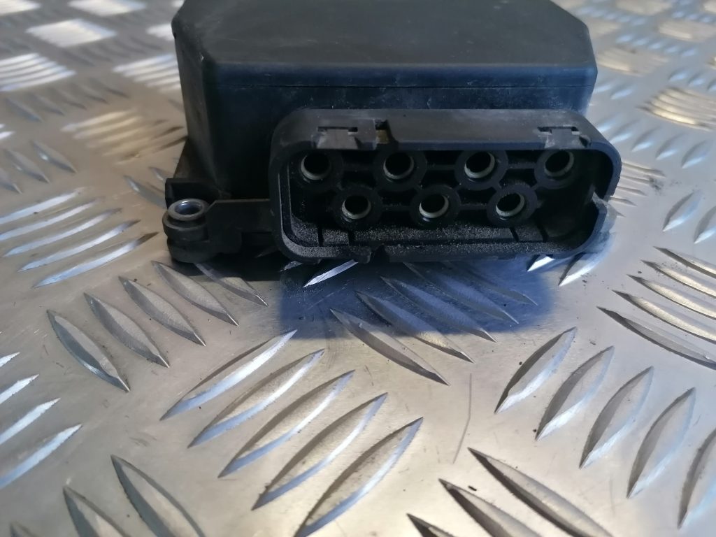 Elektroniskais modulis priekš ŠKODA FABIA 2008 2 Elektroniskais modulis priekš ŠKODA FABIA 2008