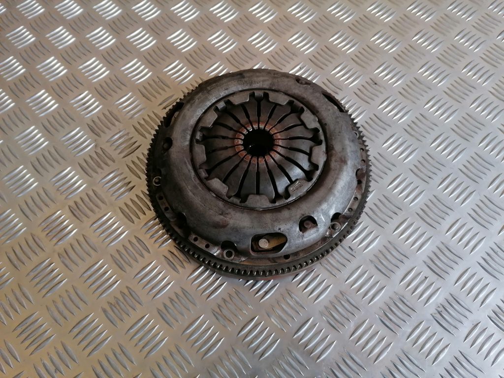 Sajūga komplekts priekš ŠKODA FABIA 2008