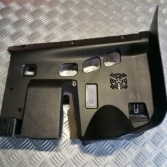 Mērinstrumentu paneļa apakšēja apdare priekš BMW 330D E91 2008 TOURING