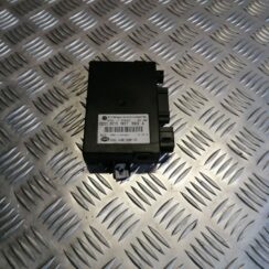 Piekabes āķa vadības bloks priekš VW TOURAN 2005