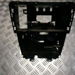 Automašīnas radio kronšteins priekš VOLVO V70 2007