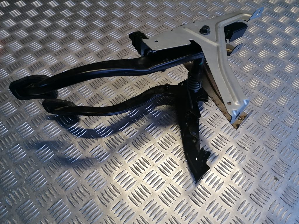 Pedāļu bloks priekš VOLVO V70 2007