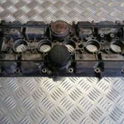 Vārstu vāks priekš VOLVO 850 1995