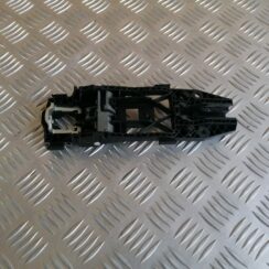 Durvju roktura iekšējais stiprinājums priekš VW POLO 2011