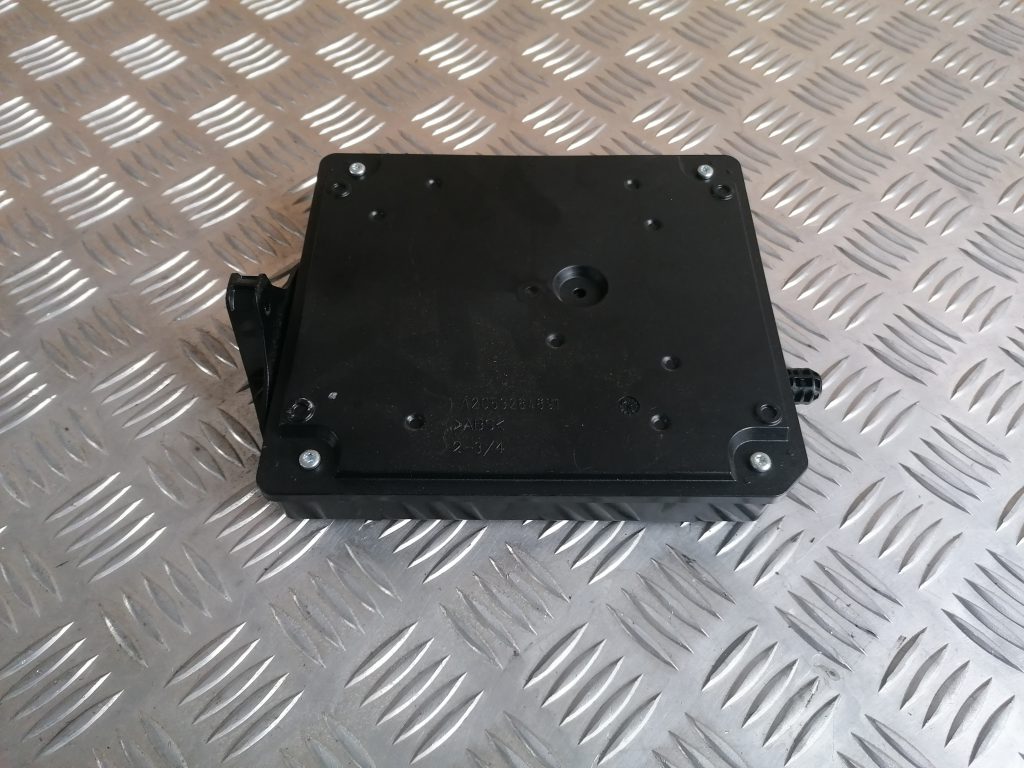 Komforta vadības bloks priekš RENAULT MEGANE 2011 2 Komforta vadības bloks priekš RENAULT MEGANE 2011