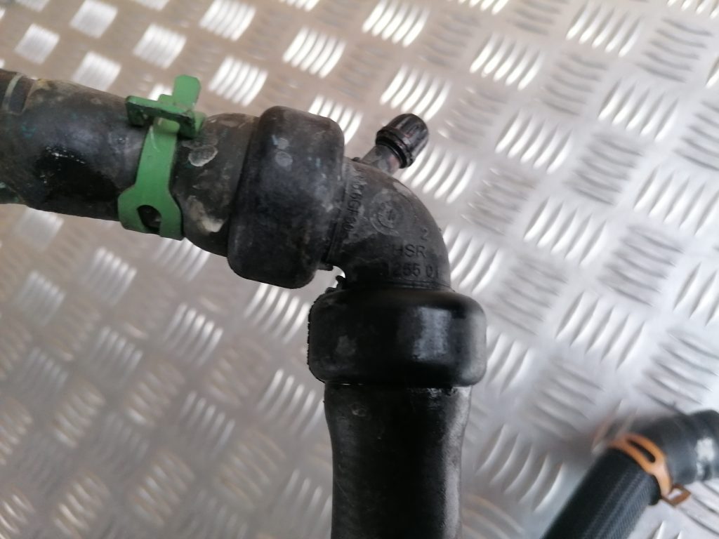 Dzesēšanas caurule priekš RENAULT MEGANE 2011 2 Dzesēšanas caurule priekš RENAULT MEGANE 2011