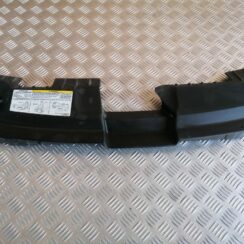 Radiatoru augšēja uzlika priekš CHRYSLER GRAND VOYAGER 2004