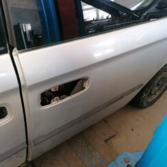 Aizmugurējās kreisās durvis priekš CHRYSLER GRAND VOYAGER 2004