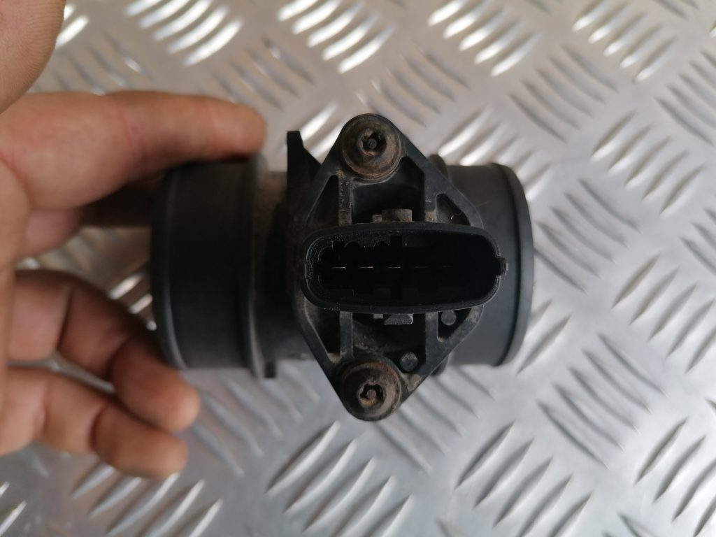 Gaisa plūsmas mērītājs priekš OPEL ASTRA H 2006 2 Gaisa plūsmas mērītājs priekš OPEL ASTRA H 2006