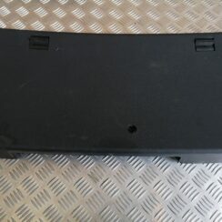 Bagāžnieka vāka liela apdare priekš OPEL ASTRA H 2006