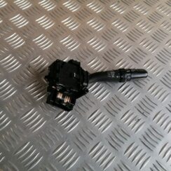 Stikla tīrītāja slēdzis priekš TOYOTA COROLLA VERSO 2005