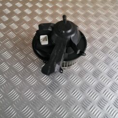 Salona ventilators priekš VOLVO V70 2004