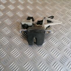 Bagāžnieka vāka slēdzene priekš VOLVO V70 2004