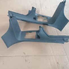 Bagažnieka nodalījuma statnes apdare priekš VOLVO V70 2004