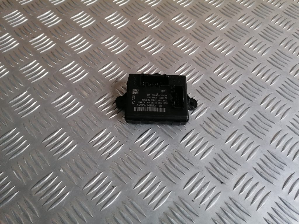 Durvju vadības bloks priekš FORD C-MAX 2011