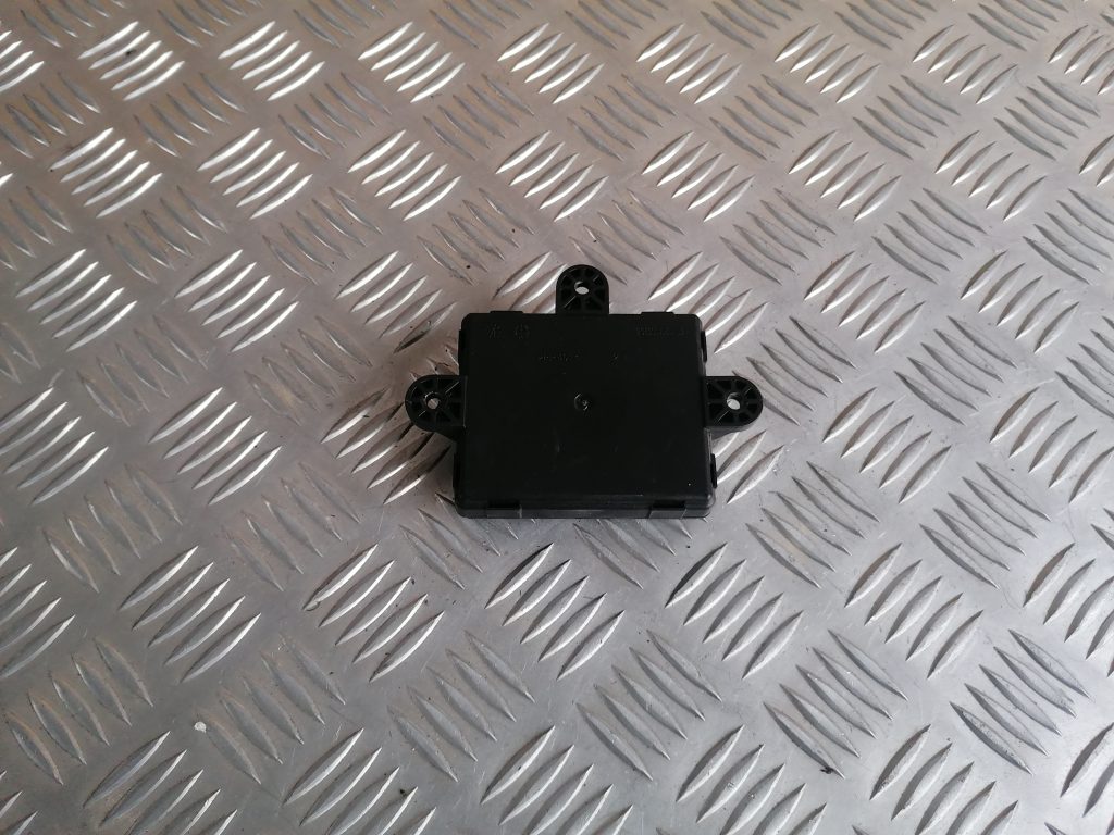 Durvju vadības bloks priekš FORD C-MAX 2011