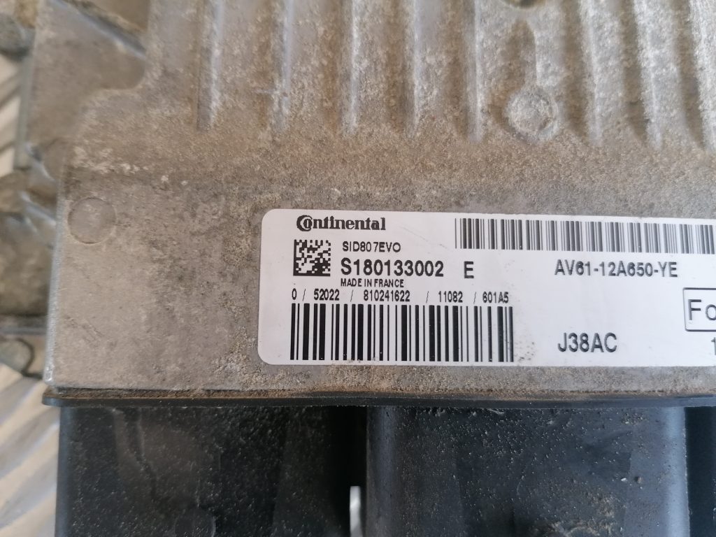 Dzinēja vadības bloks priekš FORD C-MAX 2011