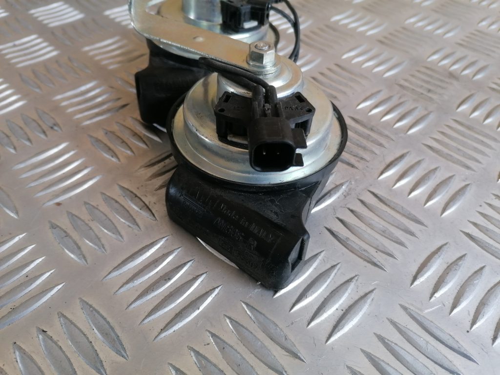 Skaņas signāls priekš FORD C-MAX 2011