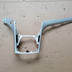 Dekoratīvs rāmis pārnesumu selektoram priekš FORD C-MAX 2011