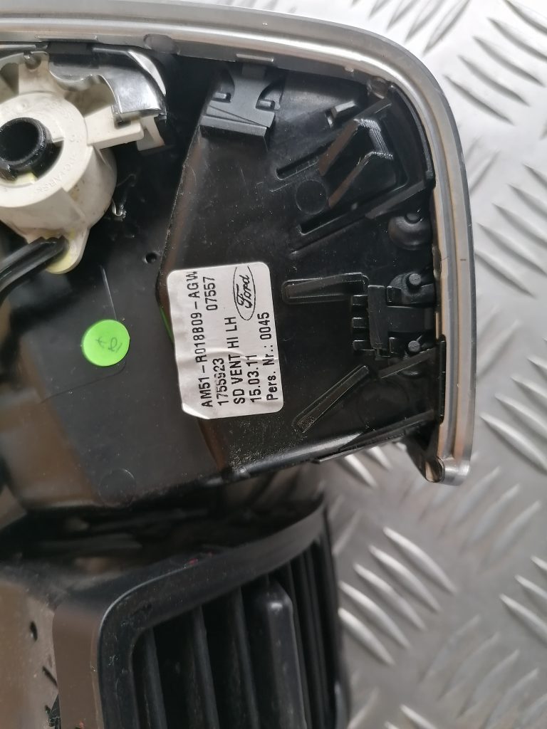 Salona gaisa vads priekš FORD C-MAX 2011 4 Salona gaisa vads priekš FORD C-MAX 2011