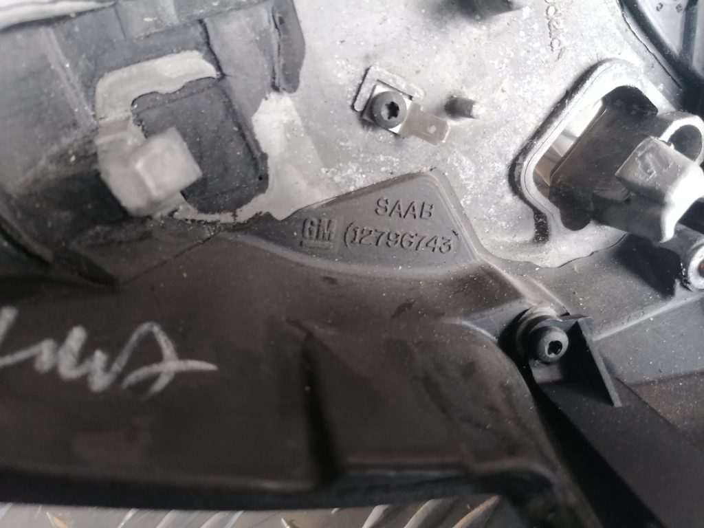 Stūre priekš SAAB 9-3 2002