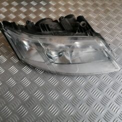 Priekšējais labais lukturis priekš SAAB 9-3 2002