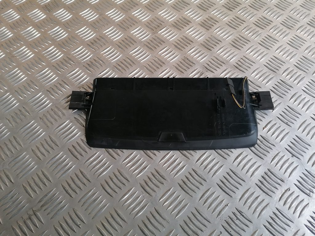 Stop signāls priekš SAAB 9-3 2002