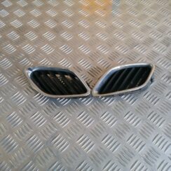 Bufera reste priekš SAAB 9-3 2002