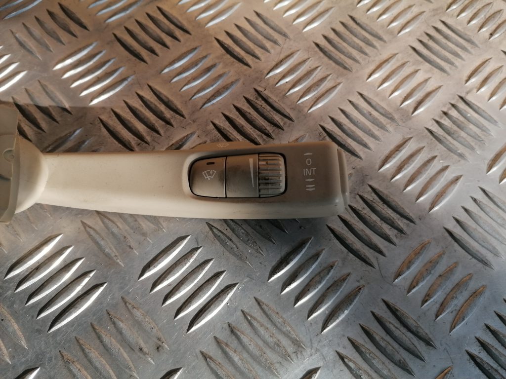 Stikla tīrītāja slēdzis priekš VOLVO S80 2007 GREY