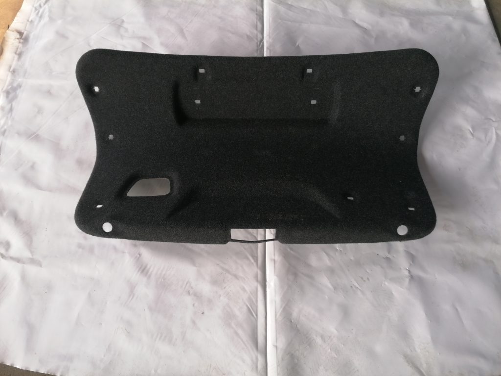 Bagāžnieka vāka liela apdare priekš VOLVO S80 2007 GREY